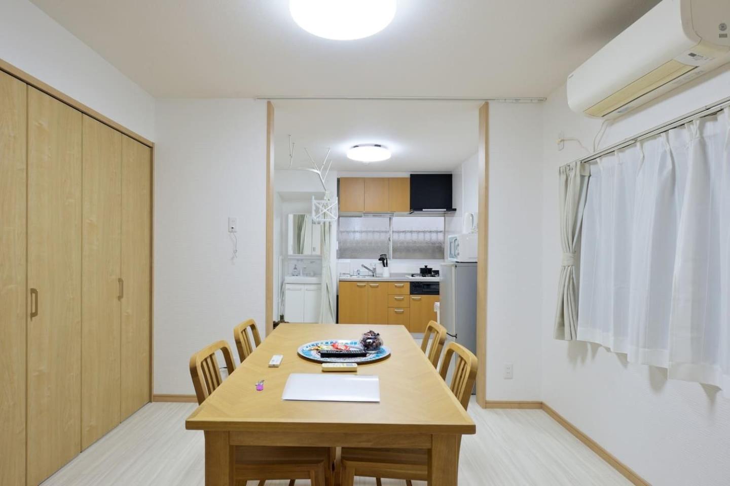 Osaka Box House Lägenhet Exteriör bild